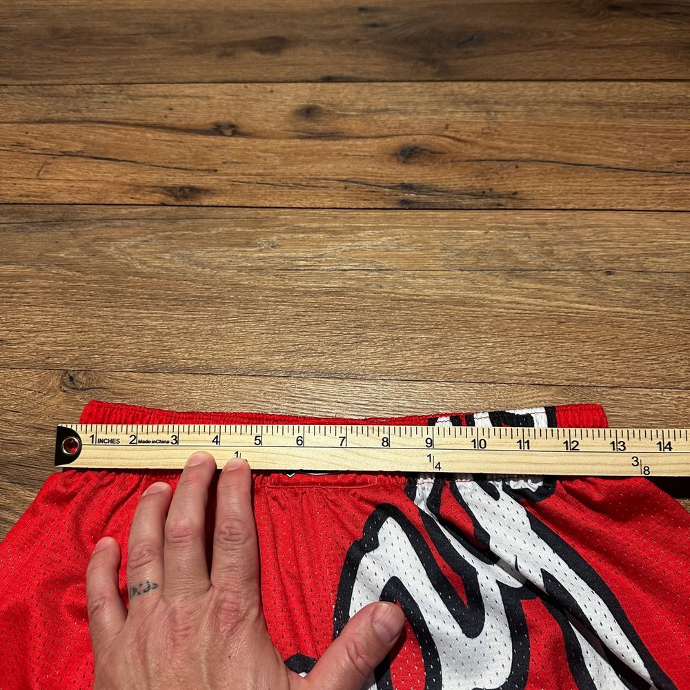 Mitchell & Ness Red Chicago Bulls Basketball Shorts Kids XL 18/20 - Picture 6 of 7
